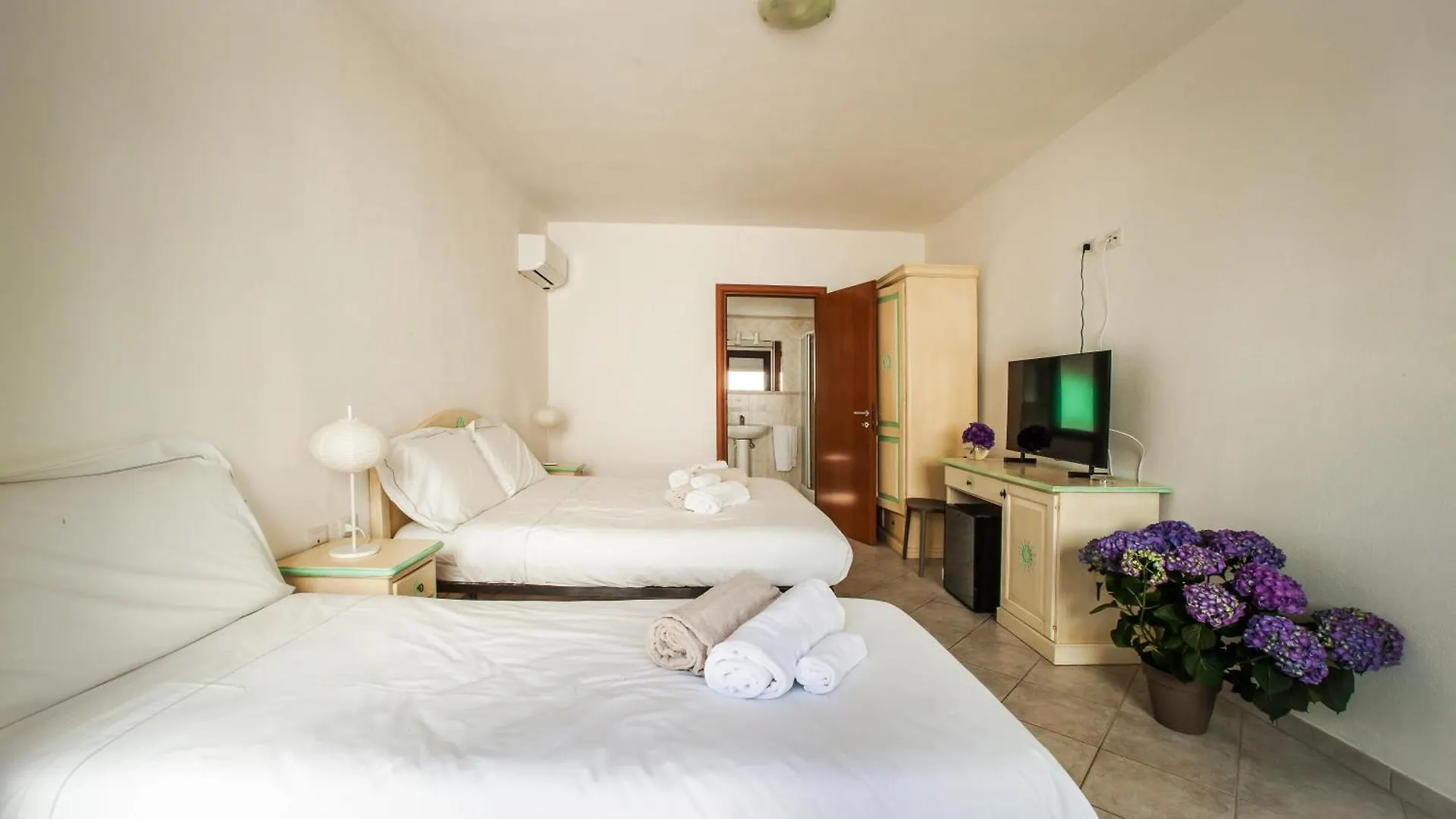 Hotel New Barcavela Santa Margherita di Pula