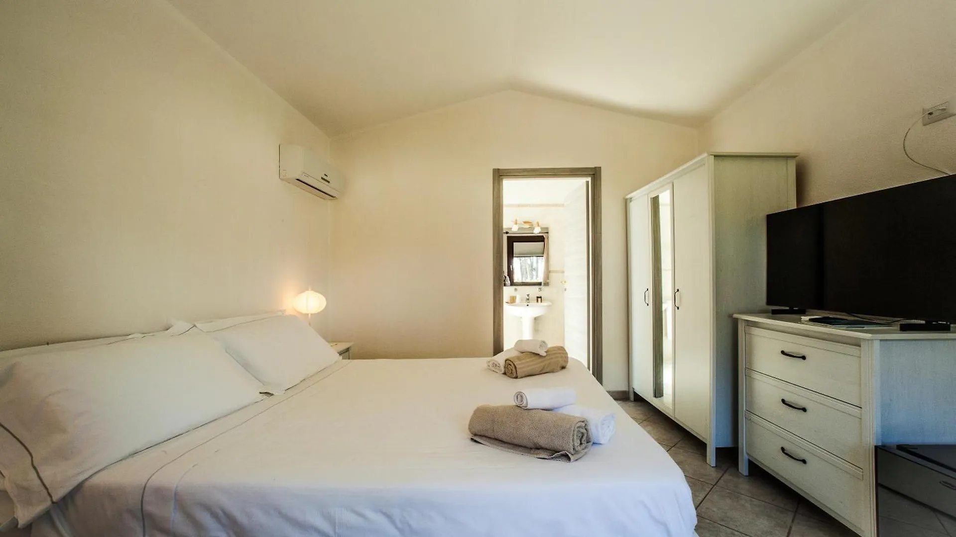 Hotel New Barcavela Santa Margherita di Pula